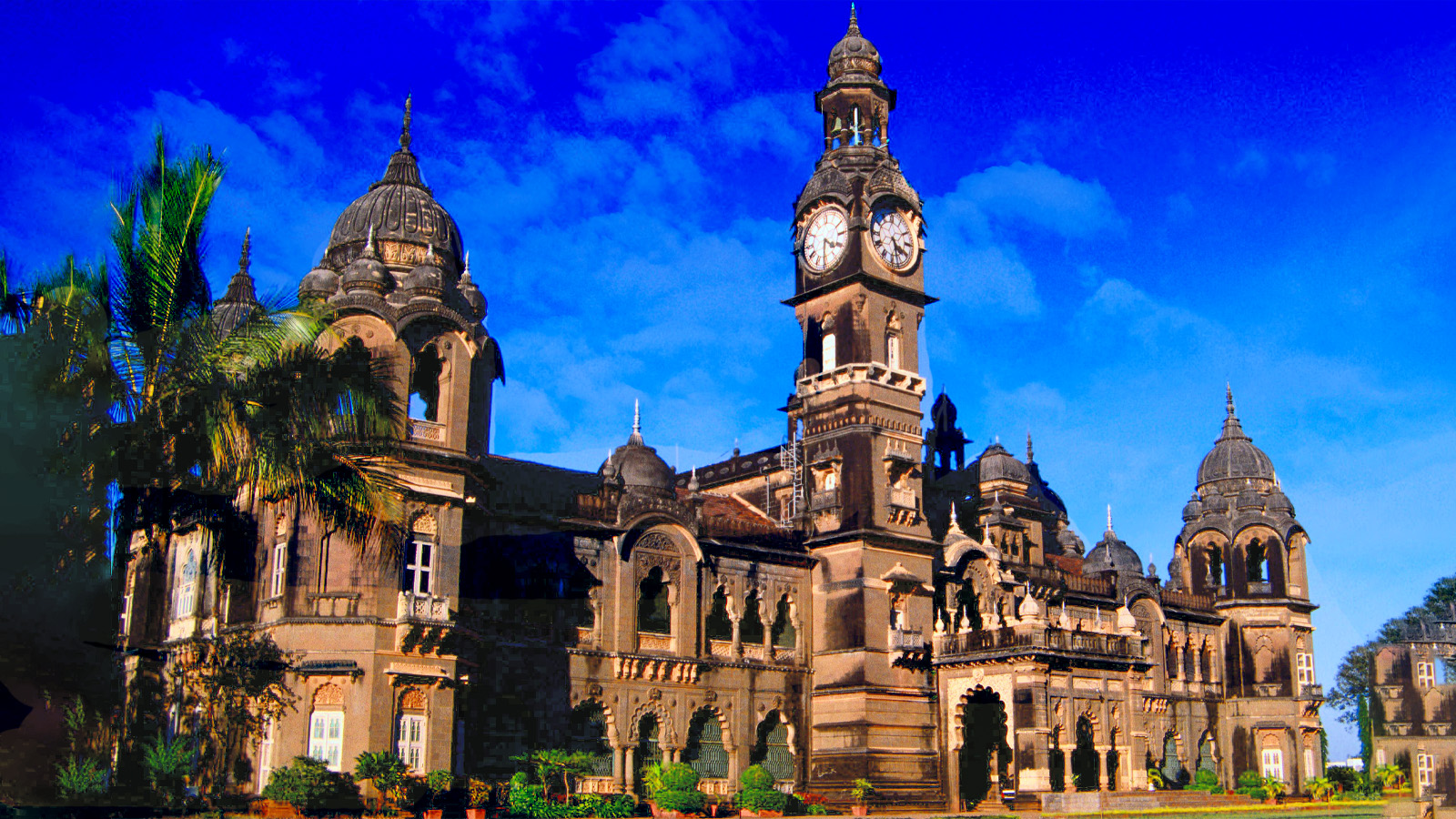 Top Colleges in Pune
